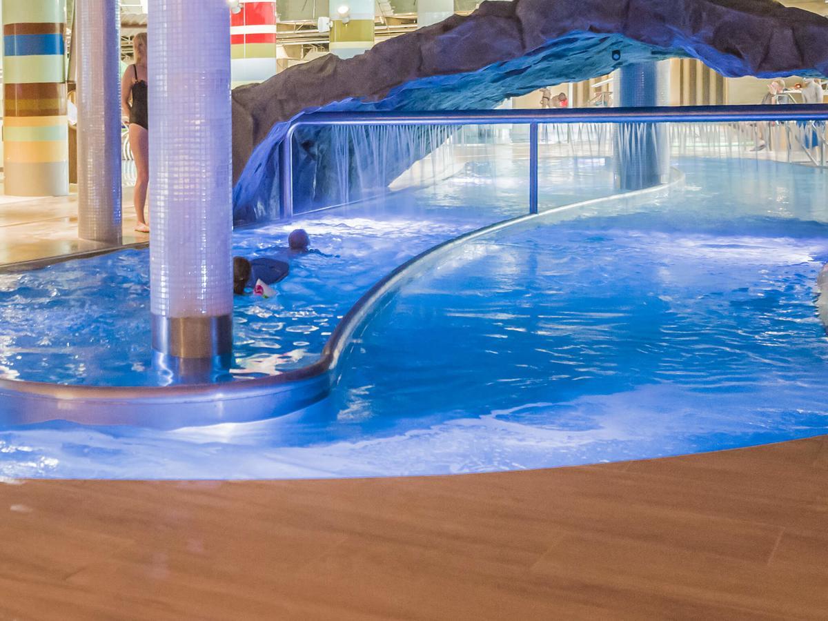 Апартаменти Vacationclub - Zdrojowa 22 Apartament 6 Свіноуйсьце Екстер'єр фото